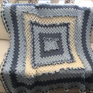 VINTAGE CROCHET AFGHAN THROW, hand made in blue and white,, stunning and cozy